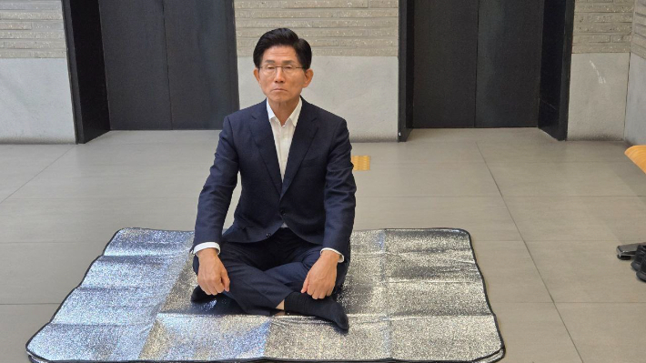 김문수 단식.jpg