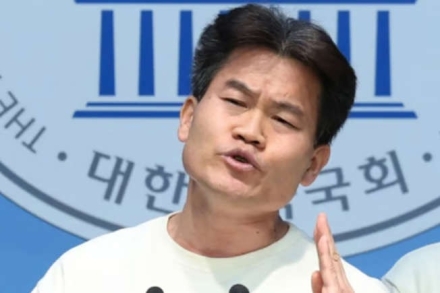[굿리더뉴스=칼럼] 그럴줄 알았다! 난동부린 전한길 솜방망이 경징계