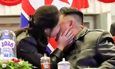 [굿리더뉴스] 새해 벽두 김정은과 딸 주애의 '진한 뽀뽀' 의미는...눈물겨운(?) 권력이양 작업...