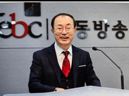 [굿리더뉴스] 정성철 목사의 그림 묵상...지난 10년간 극동방송 설교...'어두운 시골길' 걸으며 '지켜냄'의 말씀 실천할 것...