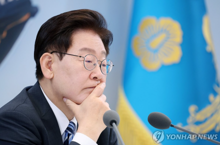 [굿리더뉴스] "AI로 가짜뉴스를 실시간 대응하라!".. 이대통령, 국가데이터처 역활 확대 주문