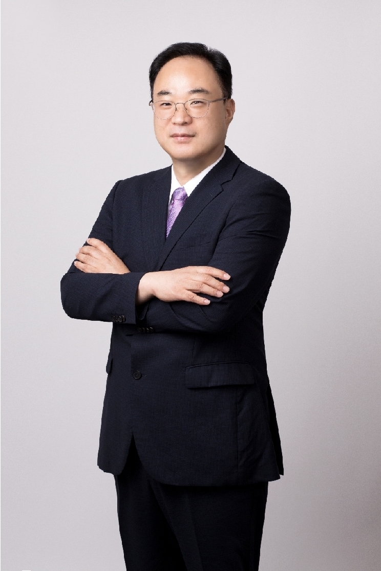 [화제의 인물] 이재용 변호사...부장 군판사 출신, 한국&미국 변호사 동시 보유, 방산-조달-형사 전문가...